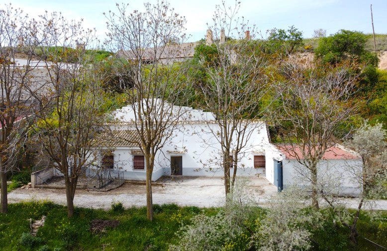 3 chambre Maison Troglodyte à vendre à Almontaras - 72 000 € (Ref: 9000689)