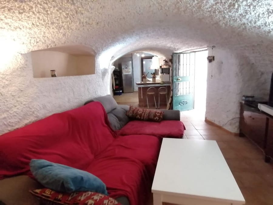 3 soveværelse Hulehus til salg i Cuevas del Campo med swimmingpool - € 99.950 (Ref: 9004650)