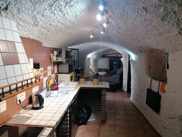 3 chambre Maison Troglodyte à vendre à Cuevas del Campo avec piscine - 99 950 € (Ref: 9004650)