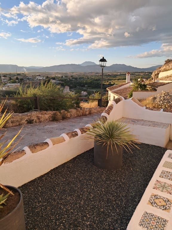 3 soveværelse Hulehus til salg i Galera - € 135.000 (Ref: 9103219)