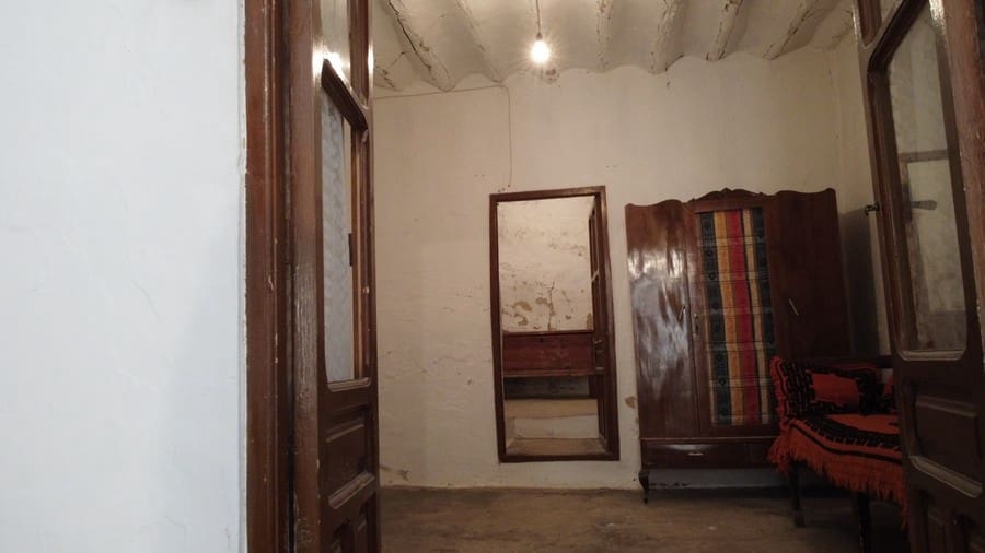 6 slaapkamer Huis te koop in Benamaurel - € 64.000 (Ref: 9135920)