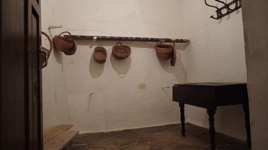 6 slaapkamer Huis te koop in Benamaurel - € 64.000 (Ref: 9135920)