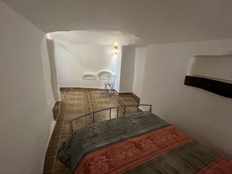 4 soveværelse Hulehus til salg i Cortes de Baza - € 118.950 (Ref: 9144331)