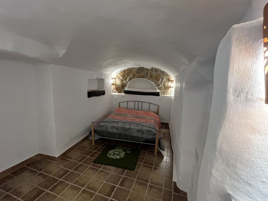 4 soveværelse Hulehus til salg i Cortes de Baza - € 118.950 (Ref: 9144331)