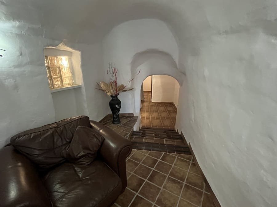 4 soveværelse Hulehus til salg i Cortes de Baza - € 118.950 (Ref: 9144331)