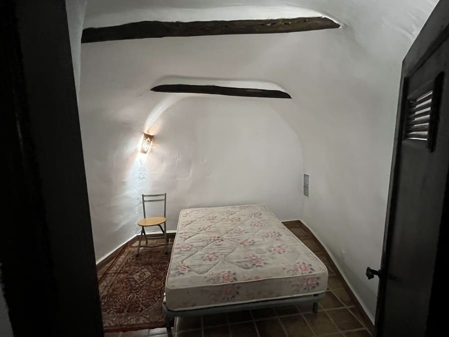 4 soveværelse Hulehus til salg i Cortes de Baza - € 118.950 (Ref: 9144331)