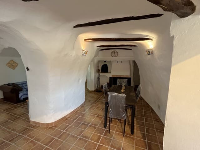 4 soveværelse Hulehus til salg i Cortes de Baza - € 118.950 (Ref: 9144331)