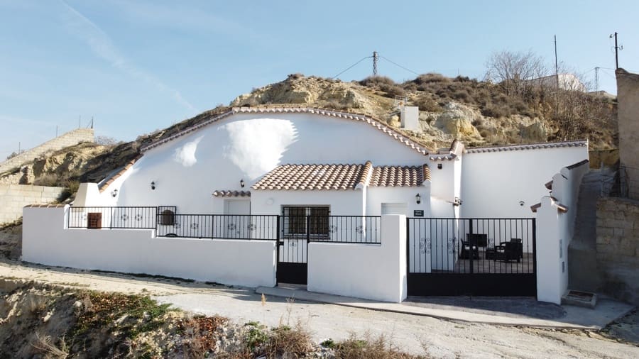 4 soveværelse Hulehus til salg i Cortes de Baza - € 118.950 (Ref: 9144331)