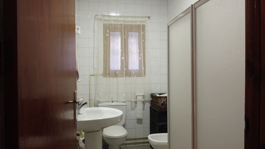 5 soverom Hus til salgs i Caniles - € 100 000 (Ref: 9144332)