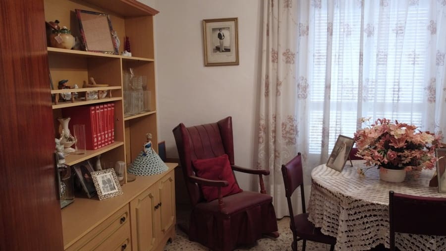 5 soverom Hus til salgs i Caniles - € 100 000 (Ref: 9144332)