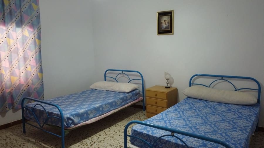 5 soverom Hus til salgs i Caniles - € 100 000 (Ref: 9144332)