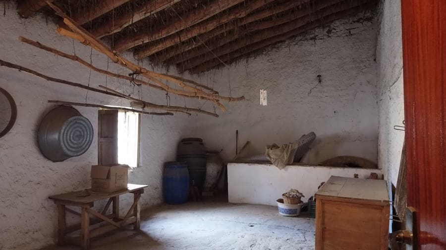 5 soverom Hus til salgs i Caniles - € 100 000 (Ref: 9144332)