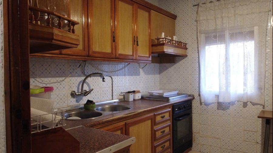 5 makuuhuone Maalaistalo myytävänä paikassa Caniles - 100 000 € (Ref: 9144332)