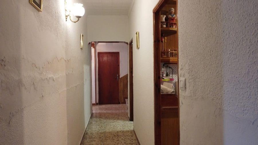 5 makuuhuone Maalaistalo myytävänä paikassa Caniles - 100 000 € (Ref: 9144332)