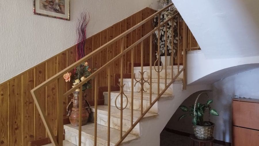 5 makuuhuone Maalaistalo myytävänä paikassa Caniles - 100 000 € (Ref: 9144332)