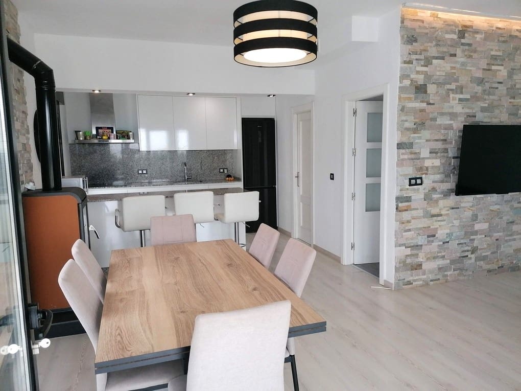 3 soverom Finca/Herregård til salgs i Gor med svømmebasseng - € 199 500 (Ref: 9176962)