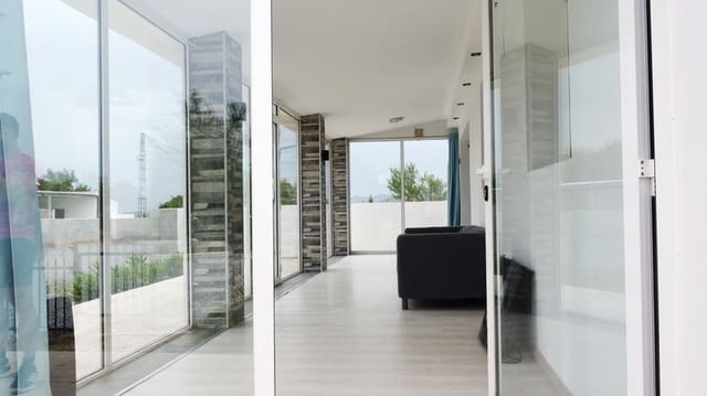 3 soveværelse Finca/Landehus til salg i Gor med swimmingpool - € 199.500 (Ref: 9176962)