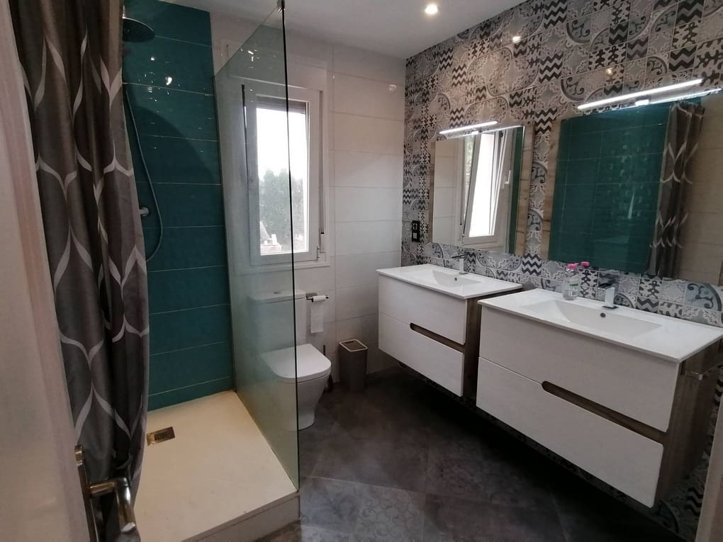 3 soverom Finca/Herregård til salgs i Gor med svømmebasseng - € 199 500 (Ref: 9176962)