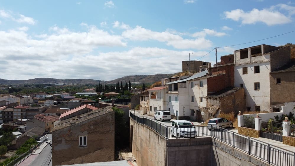 4 soveværelse Byhus til salg i Zujar - € 36.000 (Ref: 9193366)