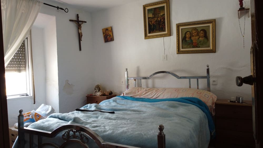 4 soveværelse Byhus til salg i Zujar - € 36.000 (Ref: 9193366)