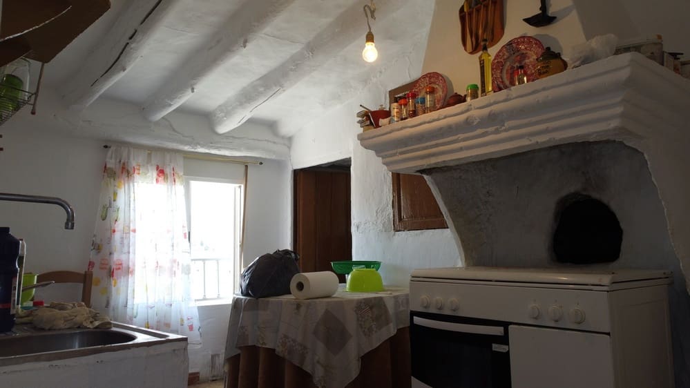 4 soveværelse Byhus til salg i Zujar - € 36.000 (Ref: 9193366)