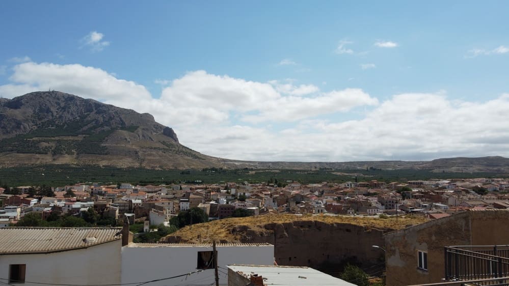 4 soveværelse Byhus til salg i Zujar - € 36.000 (Ref: 9193366)