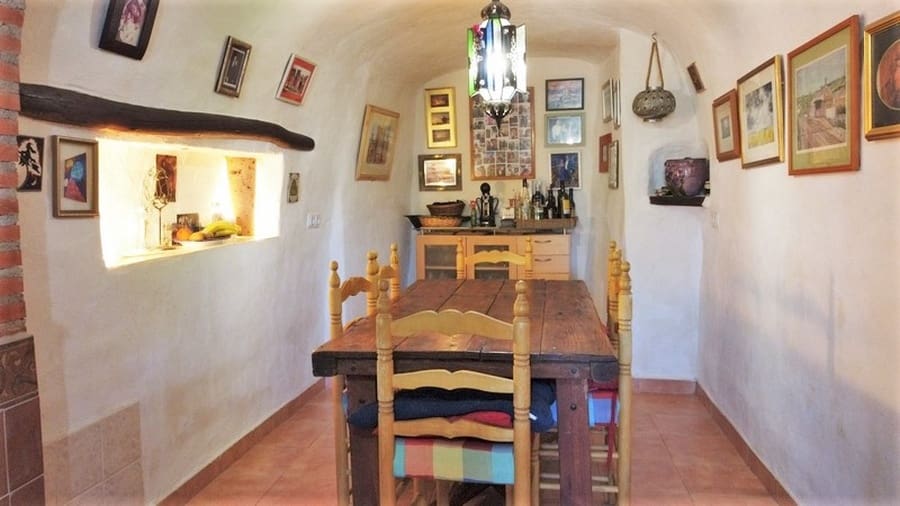 4 chambre Maison Troglodyte à vendre à El Margen - 100 000 € (Ref: 9208942)