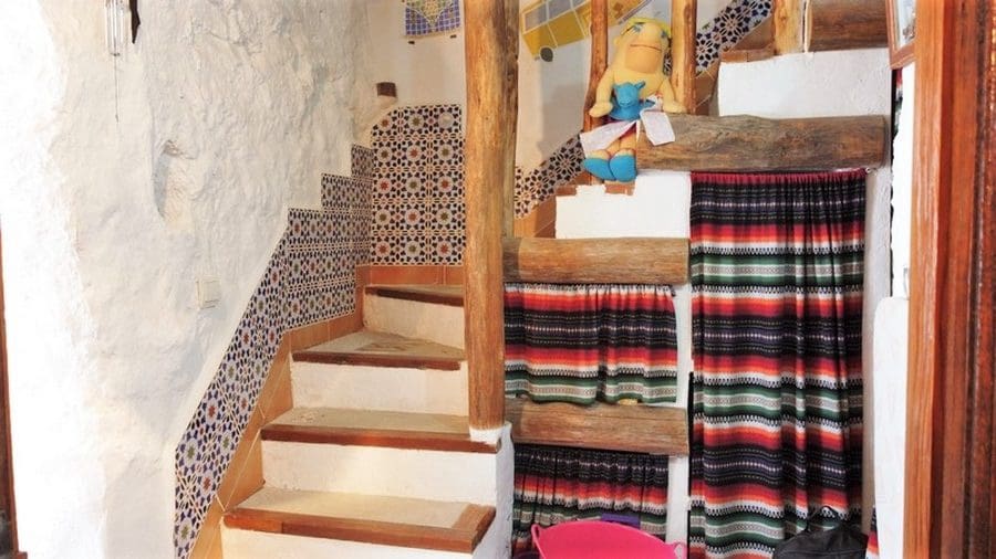 4 soveværelse Hulehus til salg i El Margen - € 100.000 (Ref: 9208942)