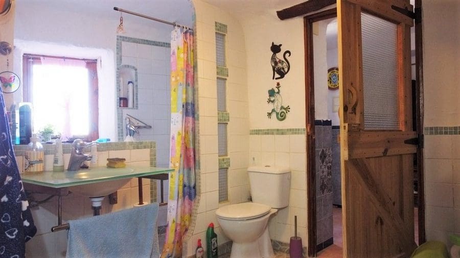 4 soveværelse Hulehus til salg i El Margen - € 100.000 (Ref: 9208942)