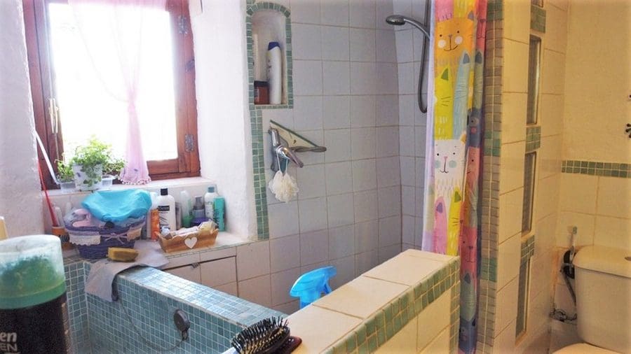 4 soveværelse Hulehus til salg i El Margen - € 100.000 (Ref: 9208942)