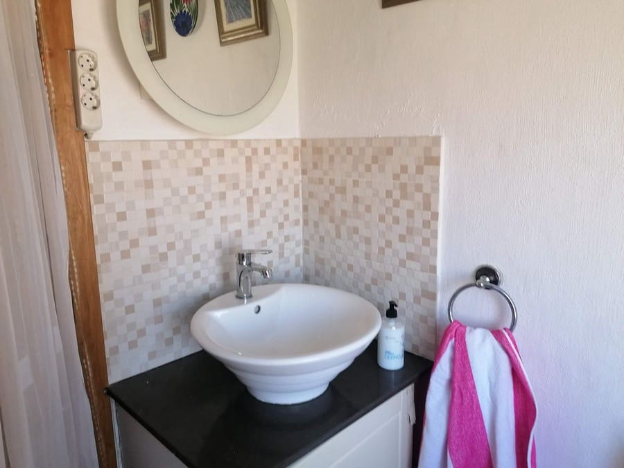 5 soveværelse Byhus til salg i Zujar - € 100.000 (Ref: 9230679)