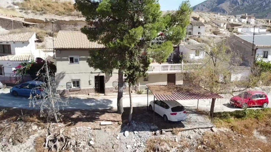 5 soveværelse Byhus til salg i Zujar - € 100.000 (Ref: 9230679)