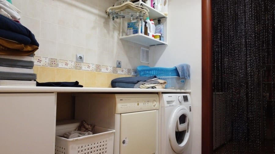 4 soveværelse Finca/Landehus til salg i Zujar med swimmingpool - € 340.000 (Ref: 9230680)