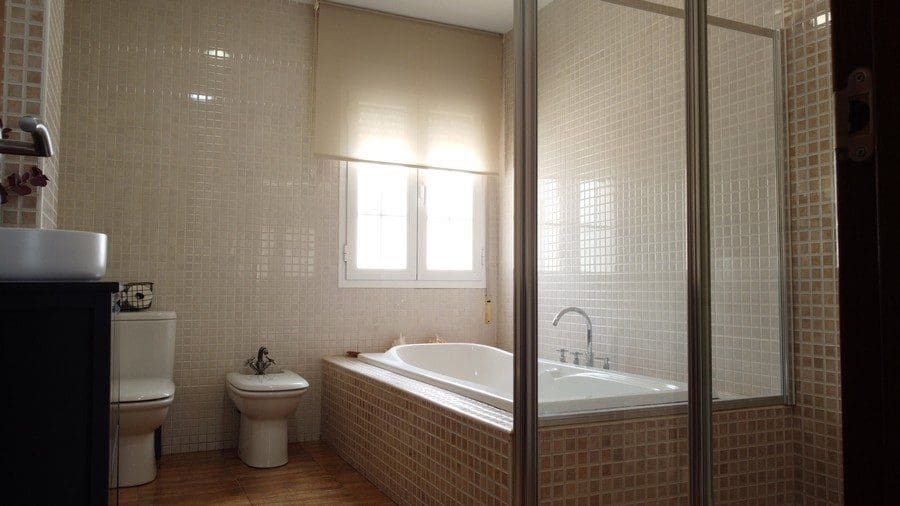 Finca/Casa Rural de 4 habitaciones en Zújar en venta - 299.995 € (Ref: 9230680)