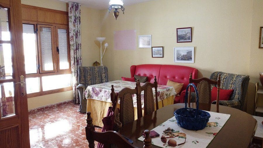 3 bedroom Townhouse for sale in Baza - € 175,000 (Ref: 9230682)