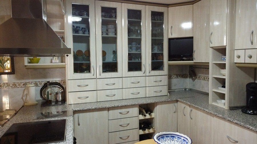 3 bedroom Townhouse for sale in Baza - € 175,000 (Ref: 9230682)