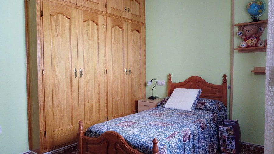 3 bedroom Townhouse for sale in Baza - € 175,000 (Ref: 9230682)