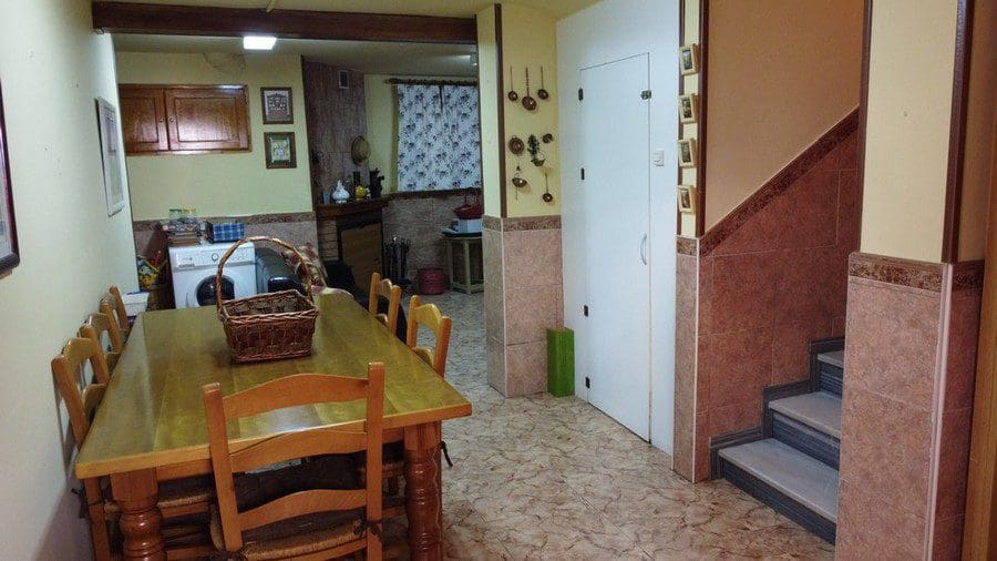 3 bedroom Townhouse for sale in Baza - € 175,000 (Ref: 9230682)