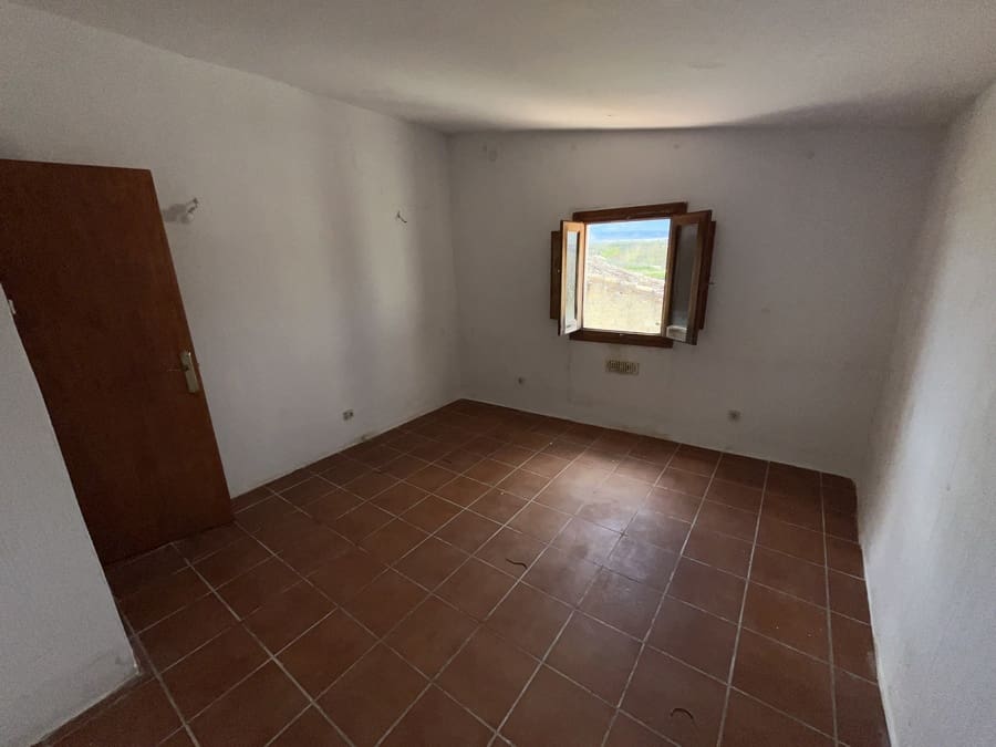 3 soveværelse Finca/Landehus til salg i Caniles - € 48.000 (Ref: 9230685)