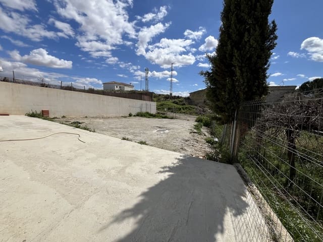 3 soveværelse Finca/Landehus til salg i Caniles - € 48.000 (Ref: 9230685)