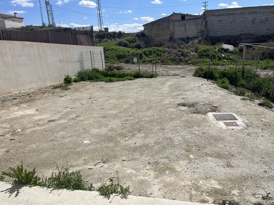 3 soveværelse Finca/Landehus til salg i Caniles - € 48.000 (Ref: 9230685)