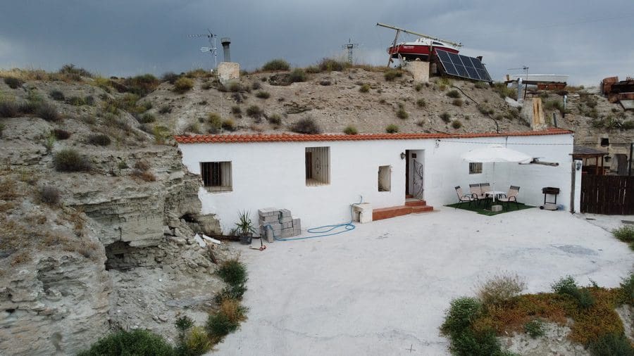 3 chambre Maison Troglodyte à vendre à Baza - 78 000 € (Ref: 9230686)