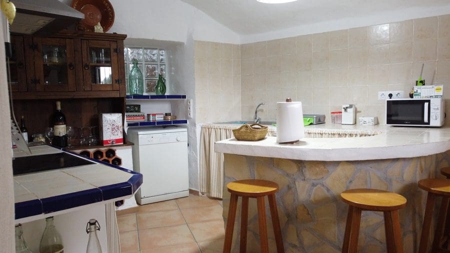 3 chambre Maison Troglodyte à vendre à Baza - 78 000 € (Ref: 9230686)