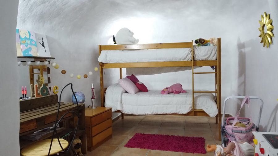 3 chambre Maison Troglodyte à vendre à Baza - 78 000 € (Ref: 9230686)