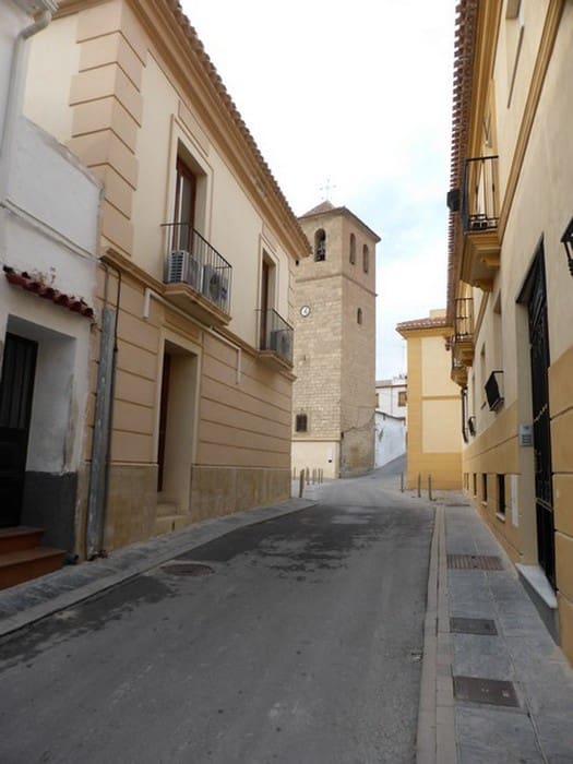 4 soveværelse Byhus til salg i Benamaurel - € 79.000 (Ref: 9234916)