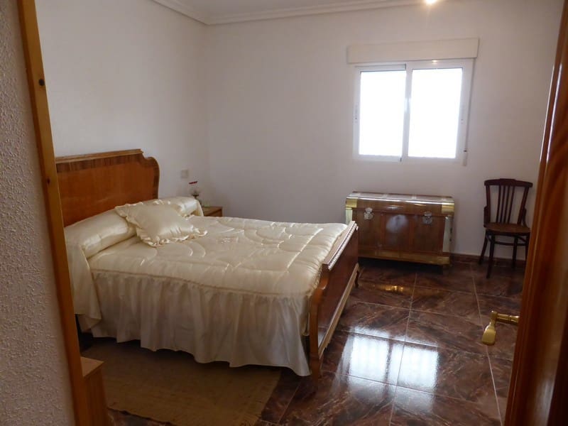 4 soveværelse Byhus til salg i Benamaurel - € 79.000 (Ref: 9234916)