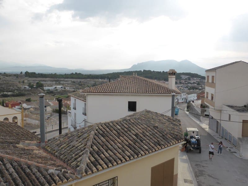 4 soveværelse Byhus til salg i Benamaurel - € 79.000 (Ref: 9234916)