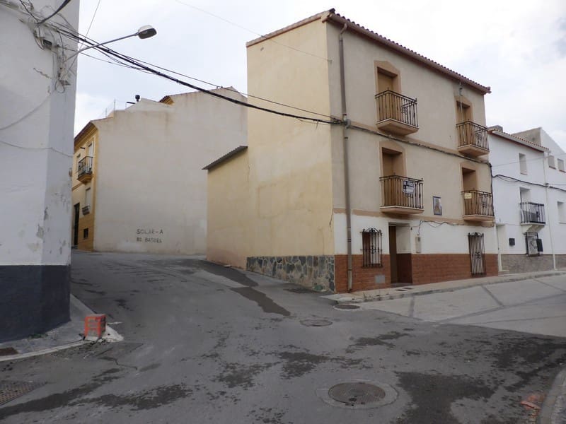 4 soveværelse Byhus til salg i Benamaurel - € 79.000 (Ref: 9234916)