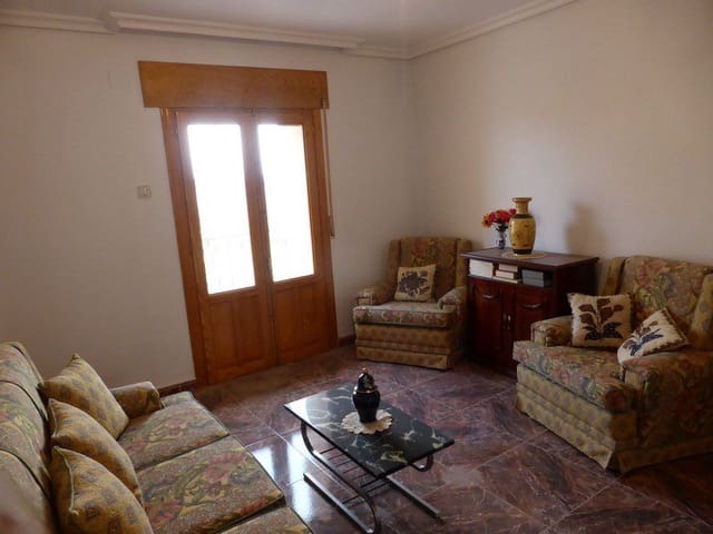 4 soverom Hus til salgs i Benamaurel - € 79 000 (Ref: 9234916)