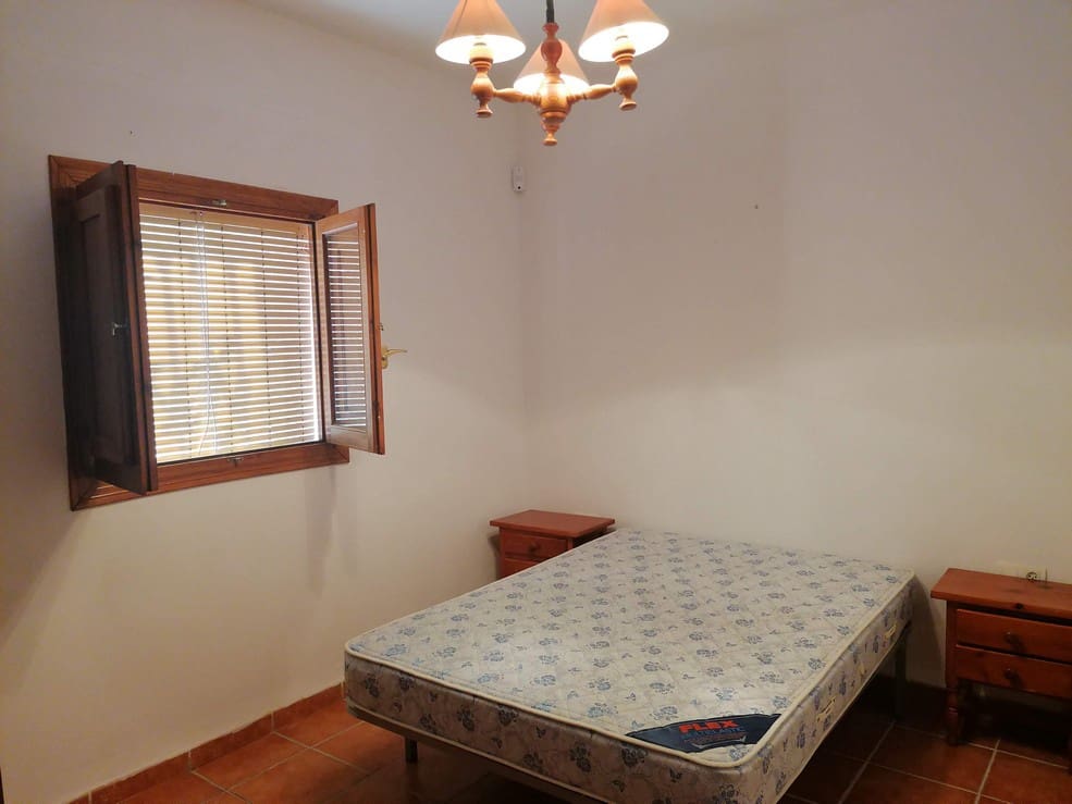 3 slaapkamer Finca/Landhuis te koop in Baza - € 159.000 (Ref: 9235126)